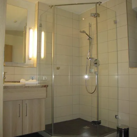 Zur Linde Hotel