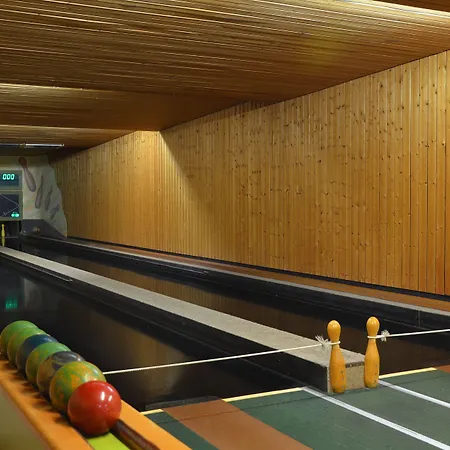 ホテル Zur Linde 3*