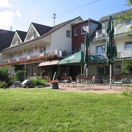 Zur Linde Hotel