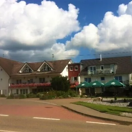 Zur Linde Hotel