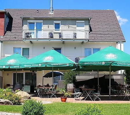 Zur Linde Hotel Lossburg